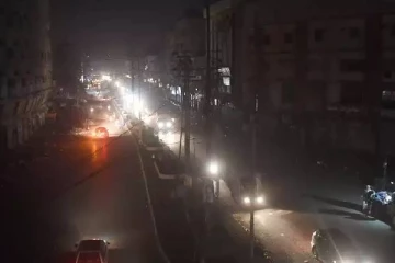 இரு மின் ஆலைகளுக்குப் பூட்டு; இருளில் மூழ்குமா இலங்கை?