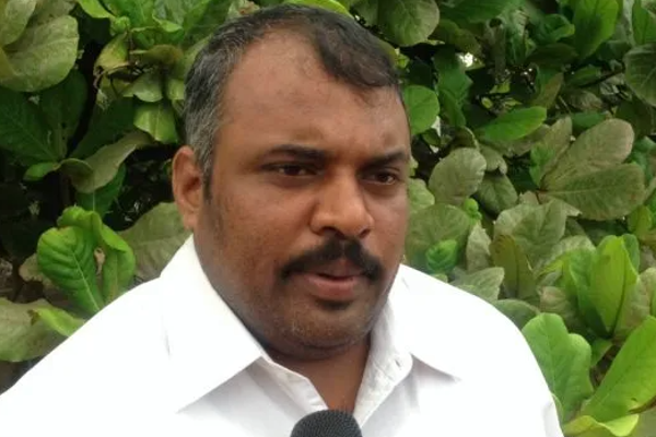 இனத்துவேசவாதியான கம்மன்பிலவின் அச்சுறுத்தல்களுக்கு அடிபணியோம்! கஜேந்திரன் சூளுரை | Sri Lanka Political Crisis Tamil Politician
