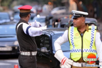 පොසොන්ට විශේෂ රථ වාහන සැලැස්මක්