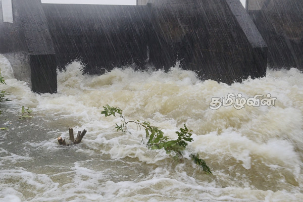 வவுனியா பாவற்குளத்தின் நீர்வரத்து அதிகரிப்பு : மக்களுக்கு எச்சரிக்கை | Bad Weather Sri Lanka Vavuniya