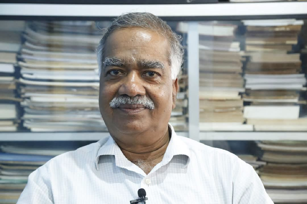 யாழில் இடம்பெறவுள்ள அரசியல் ஆய்வாளர் யோதிலிங்கத்தின் இறுதிக்கிரியைகள்! | Political Analyst Jothilingam Funeral Rites Jaffna யாழில் இடம்பெறவுள்ள அரசியல் ஆய்வாளர் யோதிலிங்கத்தின் இறுதிக்கிரியைகள்! | Political Analyst Jothilingam Funeral Rites Jaffna