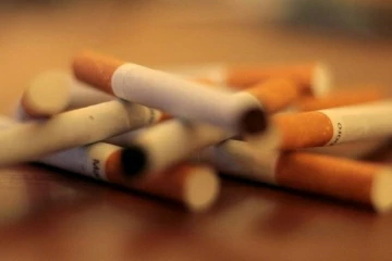 சிகரட்டுகளின் விலை ஐந்து ரூபாவினால் அதிகரிப்பு