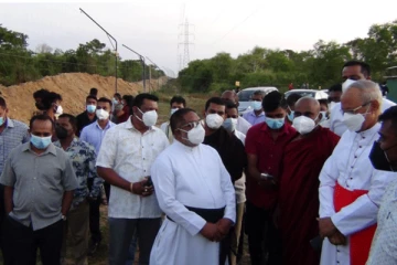 පාස්කු ප්‍රහාරය ගැන ආණ්ඩුවේ ඇමතිවරයෙකු ගෙන් ආන්දෝලනාත්මක හෙළිදරව්වක්..