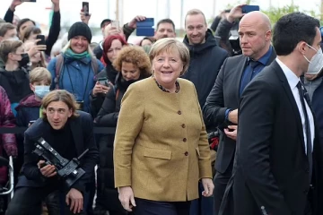 உலகிலேயே சிறந்த நாடாக தொடர்ந்து ஐந்தாவது முறையாக தேர்ந்தெடுக்கப்பட்டுள்ள நாடு... வெளிநாட்டவர்களை வரவேற்பதில் தவறிய பிரித்தானியா