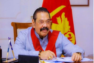 பதவிக்கு கால்கடுக்க அலையும் மஹிந்த