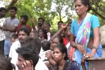 கள்ளக்குறிச்சி கலவரம்; நடுங்குது சார்..என் புள்ளை வரலைன்னா செத்துருவேன் - கதறும் தாய்..!