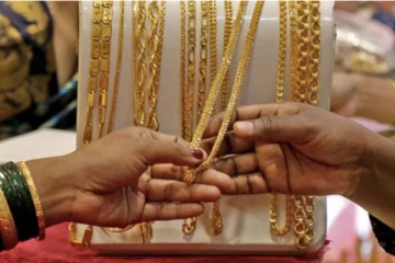 தங்கம் விலையில் அதிரடி மாற்றம்! முதலீடு செய்வதற்கு சரியான நேரமா? நிபுணர்களின் கருத்து