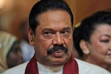 வழிபட கூட வழி இல்லாத மஹிந்த...வலுக்கும் போராட்டங்கள்