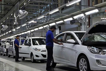 ලොව විශාලතම සුපිරි මෝටර් රථ සමාගමක් ලංකාවේ කරන්න යන දේ මෙන්න..