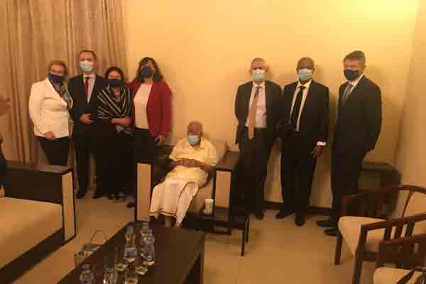 சம்பந்தனை சந்தித்த தூதுக்குழு! | The Delegation Met Sambandhan