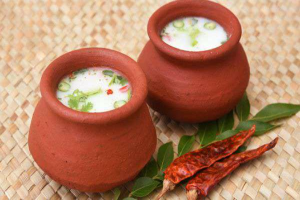 நீங்கள் குடிக்கும் மோர் உண்மையில் மோர் இல்லையாம் - அப்போ மோர் என்றால் என்ன? | Watered Curd And What Real Buttermilk Lyfestyle நீங்கள் குடிக்கும் மோர் உண்மையில் மோர் இல்லையாம் - அப்போ மோர் என்றால் என்ன? | Watered Curd And What Real Buttermilk Lyfestyle