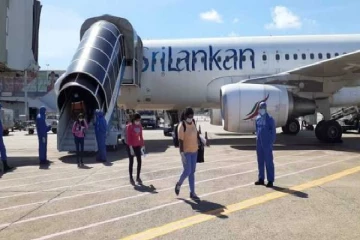 கனடா வரவிருந்தவருக்கு இலங்கை விமானநிலையத்தில் நேர்ந்த துயரம்