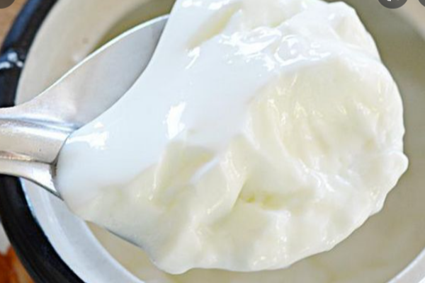 தயிரை இந்த நேரத்தில் சாப்பிட்டால் ஆபத்து? ஏன் சூடுபடுத்திச் சாப்பிடக்கூடாது தெரியுமா? | Is It Safe To Have Curd At Night