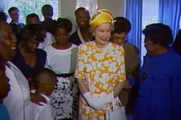 அமெரிக்காவுக்கு சென்றிருந்த மகாராணியார்: கருப்பினப்பெண் செய்த விதிமீறலால் அதிர்ந்த உலகம்