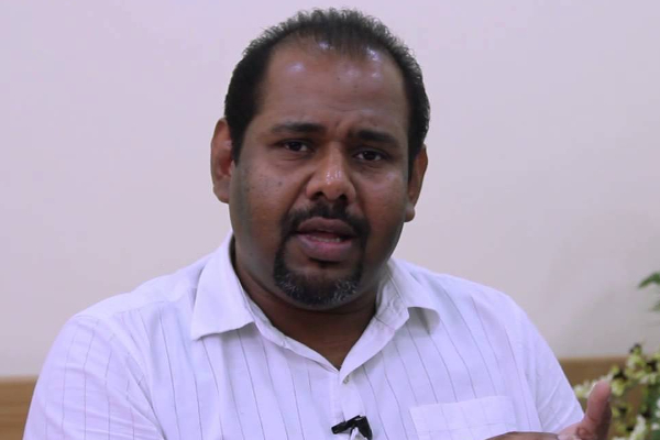 முட்டாள்தனமான தலைவர்களின் அரசியலுக்காய் பலிக்கடாவாக வேண்டாமே | Don T Let The Supporters Become Scapegoats