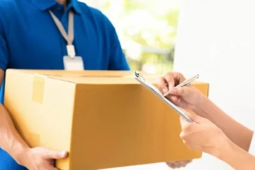 யாழில் கூரியர் சேவை பொருட்களை பெற்றுக்கொண்டு சண்டித்தனம்; நீதிமன்றம் அதிரடி