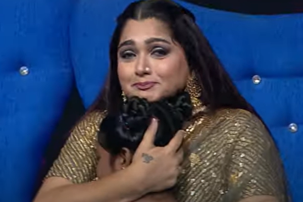 கண்ணீர் விட்டு கதறி அழுத குஷ்பு! சிறுமியின் வாழ்வில் இப்படி ஒரு அவலமா....? இதயத்தை நொறுக்கும் சோகம் | Dance Vs Dance Season 2 Prom