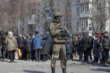 உக்ரைனியர்களை கடத்தி செல்லும் ரஷ்யா: பாதுகாப்பு அமைச்சகம் பரபரப்பு தகவல்!