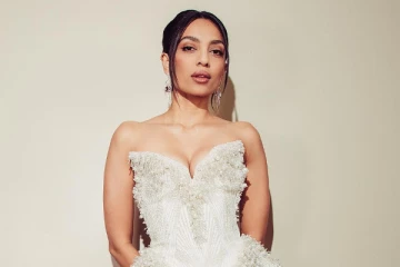 சோபிதா துளிபாலா கிளாமர் போட்டோஷூட்