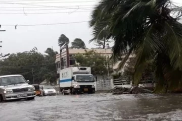 வங்கக்கடலில் உருவாகும் காற்றழுத்த தாழ்வு பகுதி - கடல்சீற்றம் அதிகரிக்கும் என எச்சரிக்கை