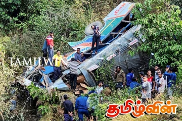 இந்தியாவில் 36 பேரைக் காவுக்கொண்ட நெரிசல் பேருந்து