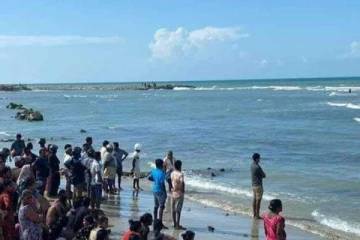 நீரில் அடித்துசெல்லப்பட்ட வெளிநாட்டு பிரஜை மீட்பு