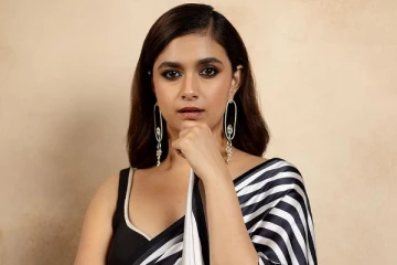 இன்று பிறந்தநாள் கொண்டாடும் நடிகை கீர்த்தி சுரேஷின் முழு சொத்து மதிப்பு, சம்பளம் விவரம் தெரியுமா.. இதோ