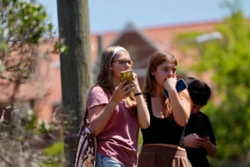 புளோரிடா பல்கலைக்கழகத்தில் துப்பாக்கிச் சூடு; இருவர் உயிரிழப்பு