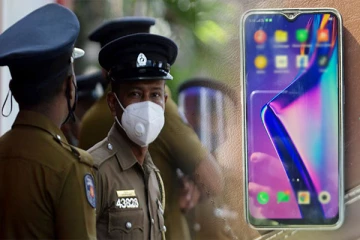 யாழில் கைப்பேசியை திருடிய குற்றச்சாட்டின் கீழ் இருவர் கைது