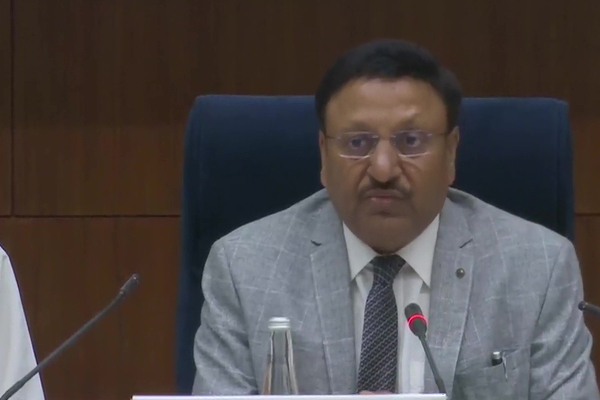 இந்திய குடியரத் தலைவருக்கான தேர்தல் ஜூலை 18ம் தேதி நடைபெறுகிறது  :  தலைமைத் தேர்தல் ஆணையர் ராஜீவ் குமார் | Election Commission Announce Presidential Election