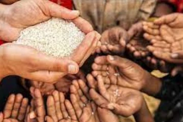 இலங்கையில் எம்.பிக்களுக்கு தொலைபேசி அழைப்பை ஏற்படுத்தும் மக்கள்!