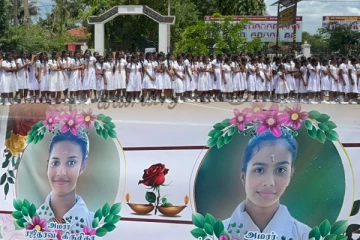 பலரின் கண்ணீருக்கு மத்தியில் முல்லைத்தீவு மாணவியின் இறுதி ஊர்வலம்