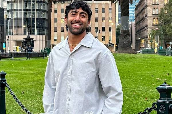 இலங்கை முழுவதும் ஓட்டப்பயணத்தை மேற்கொள்ள உள்ள முன்னாள் கிரிக்கெட் வீரர் | Hong Kong Cricketer Run Across Sl Help Cancer Kids