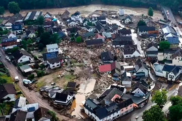 ஜேர்மனியில் கொட்டித்தீர்த்த மழை...20 பேர் பலி 70 பேர் மாயம்: வீடுகளின் கூரைகளில் தஞ்சமடைந்துள்ள மக்கள்