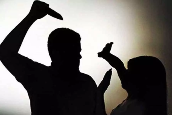 மனைவியை பின் தொடர்ந்து வந்த கணவனின் கொடூர செயல்! | The Cruel Act Of The Husband Who Followed His Wife