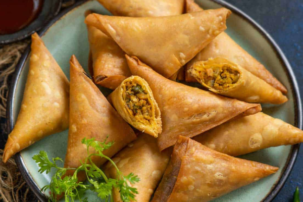 நாவூறும் சுவையில் மொறுமொறு மட்டன் சமோசா.., எப்படி செய்வது? | Mutton Samosa Recipe In Tamil