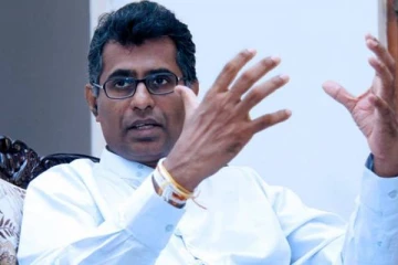 பொருளாதார வீழ்ச்சியில் இருந்து மீள வெளிநாடுகள் உதவி செய்யாது - சம்பிக்க ரணவக்க