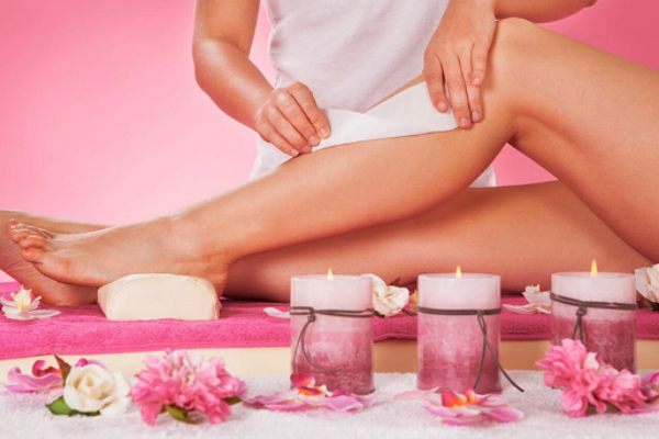 ஷேவிங் vs வேக்ஸிங்: உங்கள் சருமத்திற்கு எது சிறந்தது? | Shaving Vs Waxing Which Is Better For Skin Tamil