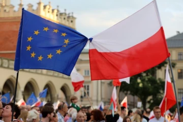 நீங்கள் ஐரோப்பிய ஒன்றிய விதிகளை பின்பற்றியே ஆகவேண்டும்! பிரபல நாட்டிற்கு பிரான்ஸ், ஜேர்மனி கூட்டு எச்சரிக்கை!