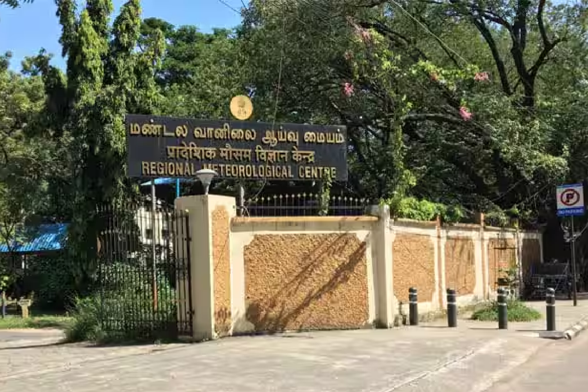 இந்தியாவை ஊடறுத்து கடக்கும் காற்றழுத்த தாழ்வு! தமிழ்நாடு உள்ளிட்ட மாநிலங்களுக்கு எச்சரிக்கை | India Cyclone Weather Rain Imd Alert