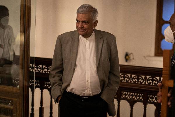 மக்களின் எதிர்ப்புக்கு மத்தியில்  பதவியேற்பு;  ஜனாதிபதி ரணில் முன் உள்ள சவால்கள் ! | Challenges In Front Of President Ranil