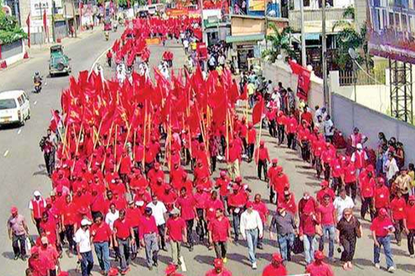 கடந்த காலத்தை போன்றே ஜே.வி.பி இன்றும் வன்முறையை கட்டவிழ்த்து வருகிறது: நாமல் | Jvp Still Unleashing Violence Namal