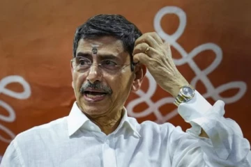 10 மாநில ஆளுநர் மாற்றம் - ஆர்.என்.ரவி மாற்றப்படாததன் பின்னணி என்ன?