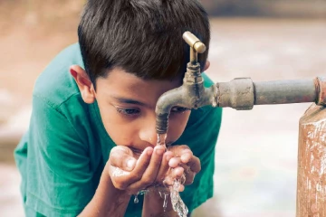 உலகில் தூய்மையான குடிநீரை கொண்டுள்ள நாடுகள் - இந்தியாவின் இடம் என்ன?