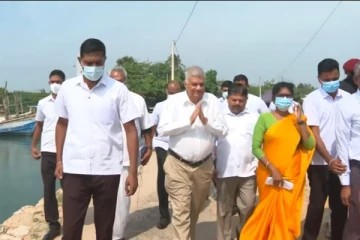 மன்னாருக்கு கண்காணிப்பு விஜயம் மேற்கொண்ட ரணில் (Video)