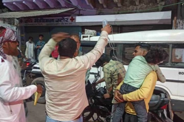 ஒரே குடும்பத்தைச் சேர்ந்த 12 பேர் மரணம்! திருமணத்திற்கு சென்று திரும்பியபோது சோகம்