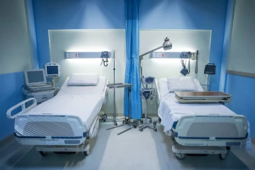 அரசாங்க மருத்துவமனைகளில் கட்டண வார்ட்டுகள் ஸ்தாபிக்க நடவடிக்கை