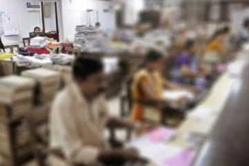 60 පැන්න රජයේ නිලධාරීන් ගැන විශේෂ තීරණයක්..අධ්‍යාපන අමාත්‍යංශයට කරන්න යන දේ..