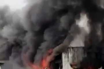 மதுரையில் தனியார் ஸ்கேன் சென்டரில் பயங்கர தீ விபத்து