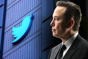 திடீரென வெடித்த சர்ச்சை: ஊழியர் ஒருவரிடம் பகிரங்கமாக மன்னிப்பு கோரிய எலான் மஸ்க்